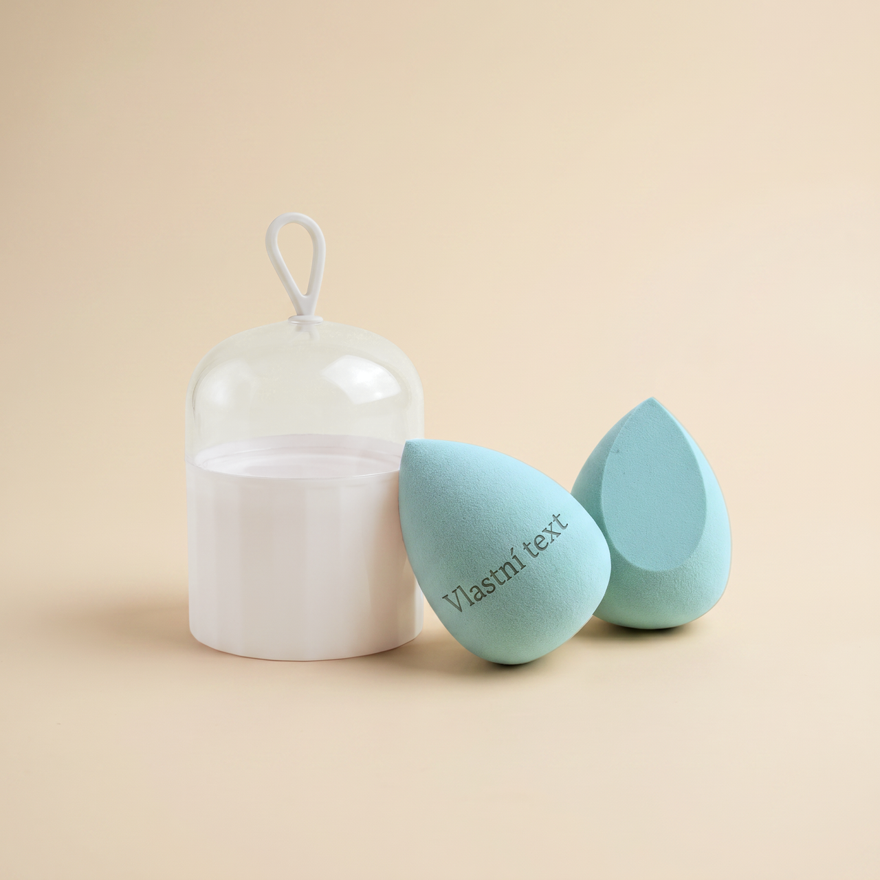 Makeup blender s vlastním gravírováním a ochranný obal ve výhodném setu