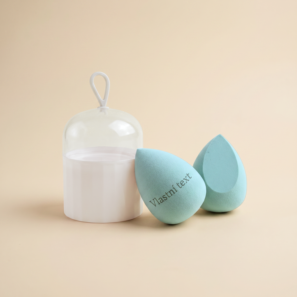 Makeup blender s vlastním gravírováním a ochranný obal ve výhodném setu